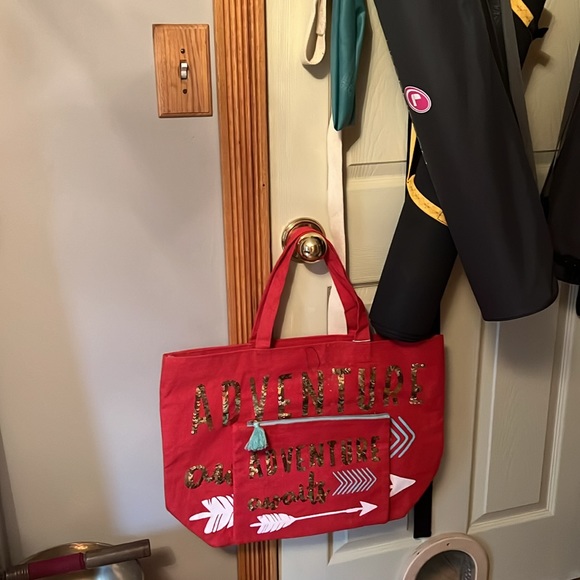 NWT Olive & Hill fun summer two-piece jute tote. - Picture 3 of 3